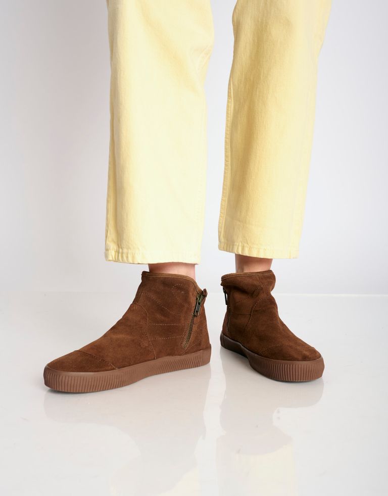 נעלי נשים - Aro - מגפוני זמש  NOELLE - קוניאק3