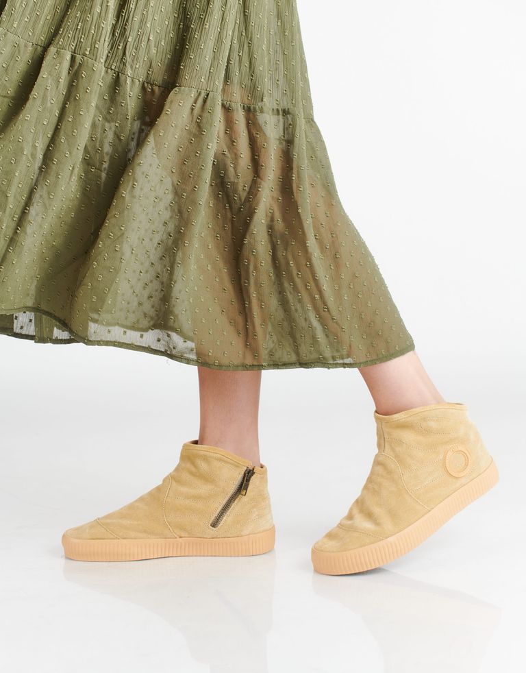 נעלי נשים - Aro - מגפוני זמש  NOELLE - חול