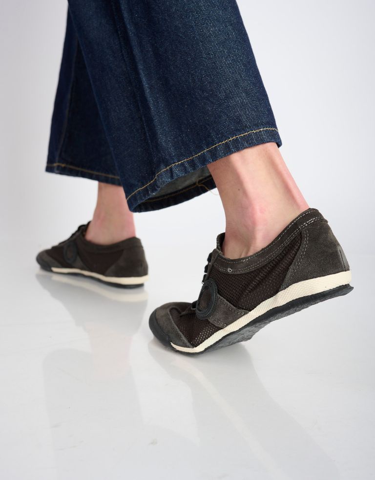 נעלי נשים - Aro - סניקרס JOANETA - שחור4