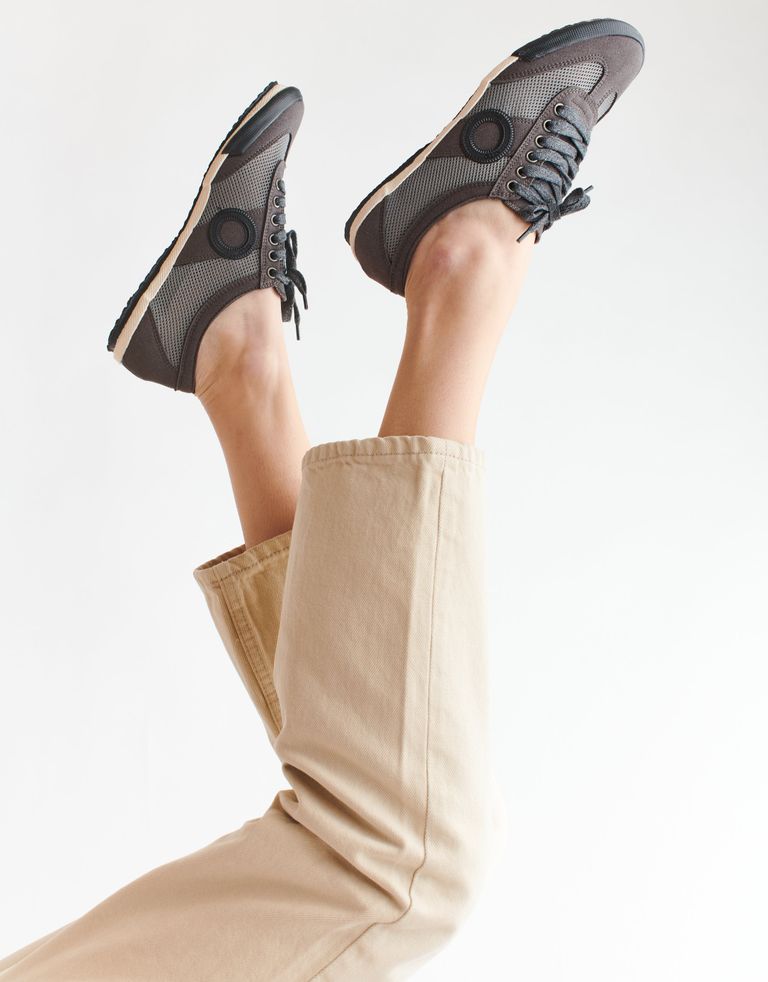 נעלי נשים - Aro - סניקרס JOANETA VEGAN - אפור כהה