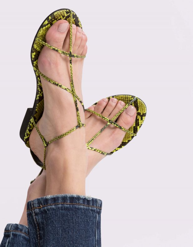 נעלי נשים - Jeffrey Campbell - סנדל DECEIPT-LO נחש - ירוק