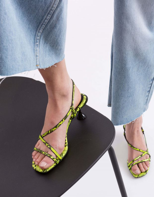 נעלי נשים - Jeffrey Campbell - סנדל NOEMI נחש - צהוב