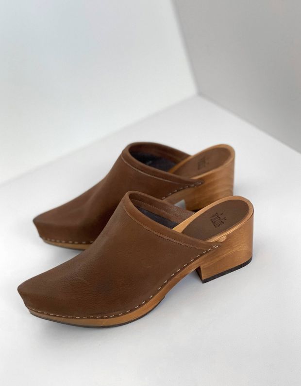 נעלי נשים - Vialis - כפכפי עץ DAIDAI - חום