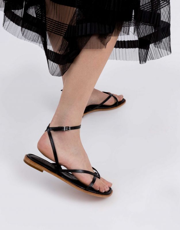 SCHUTZ Alana