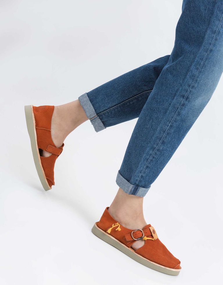 נעלי נשים - Satorisan - נעל BENIRRAS PUNCH - חמרה