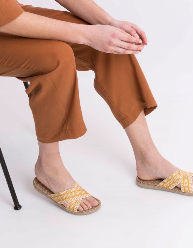 נעלי נשים - Lovelies - כפכפי בד PHI PHI - צהוב