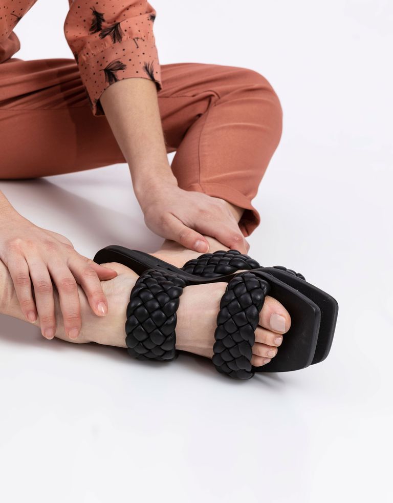 SOL SANA / כפכפים שטוחים LYRIC שחור.1