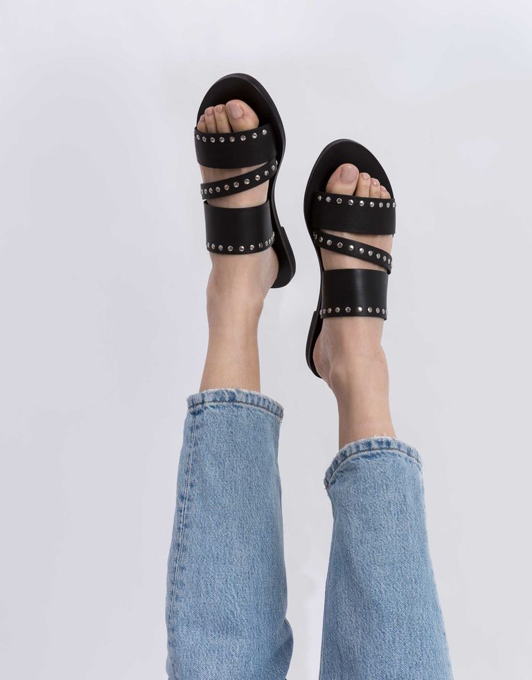 נעלי נשים - SOL SANA - כפכפים שטוחים BETTY - שחור