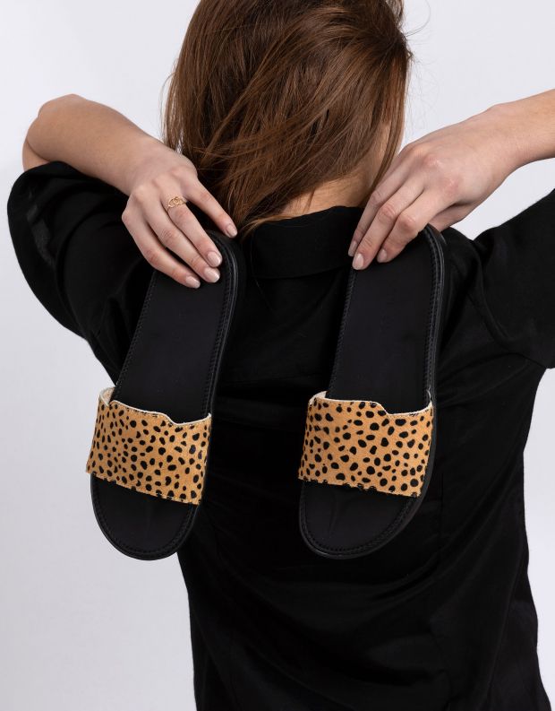 נעלי נשים - Lovelies - כפכפים DIANI - בז'   שחור