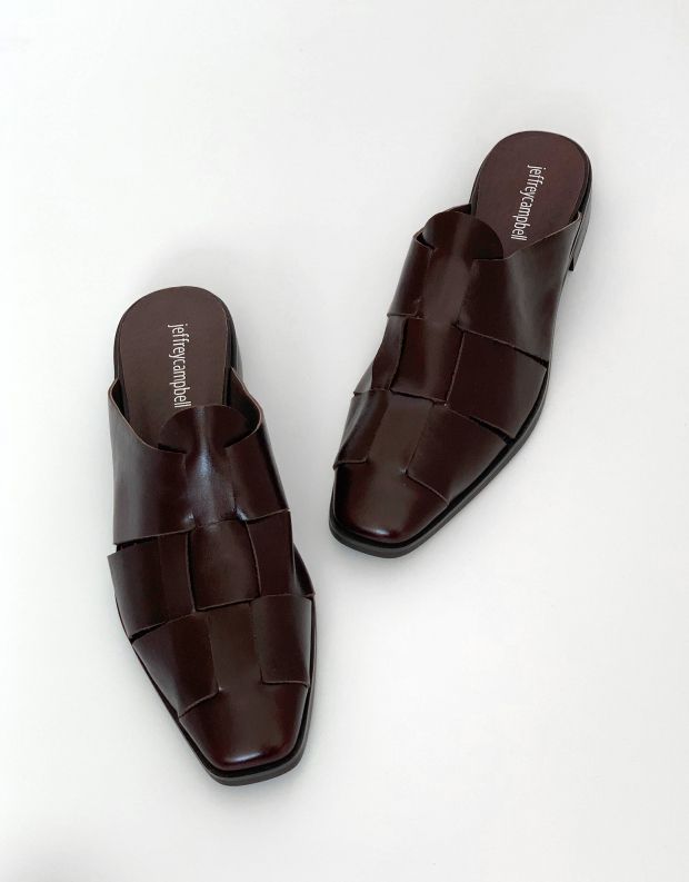 נעלי נשים - Jeffrey Campbell - כפכפי מיולז מעור  EASTIN - חום