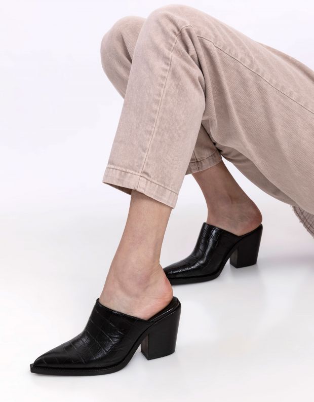 נעלי נשים - Jeffrey Campbell - כפכפי בוקרים קרוקו TONTO - שחור