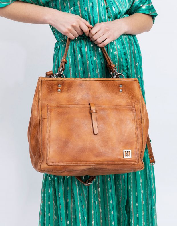 נעלי נשים - A.S. 98 - תיק עור עם כיס חיצוני - קאמל