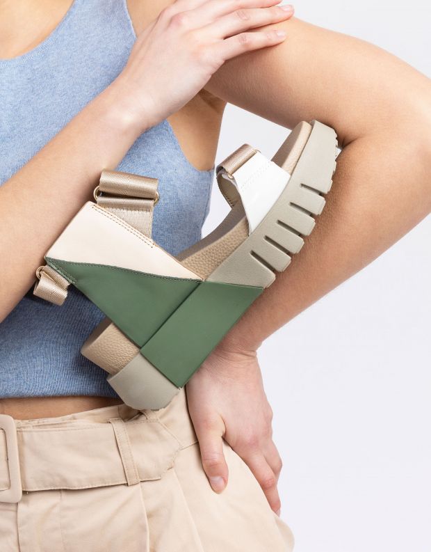 נעלי נשים - United Nude - סנדל DELTA RUN - לבן   ירוק