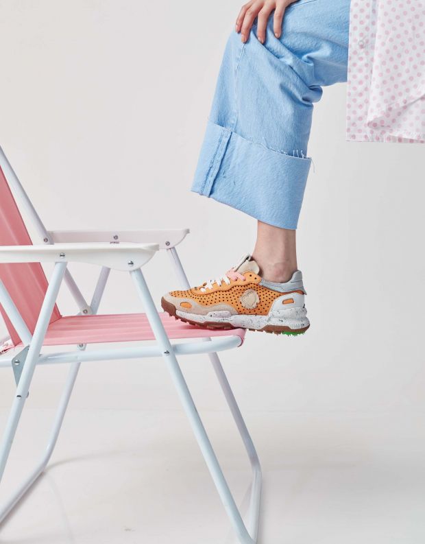 נעלי נשים - Satorisan - סניקרס מחוררות  CHACRONA - כתום