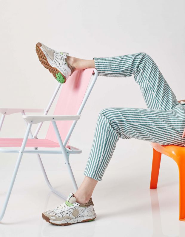 נעלי נשים - Satorisan - סניקרס מחוררות  CHACRONA - לבן