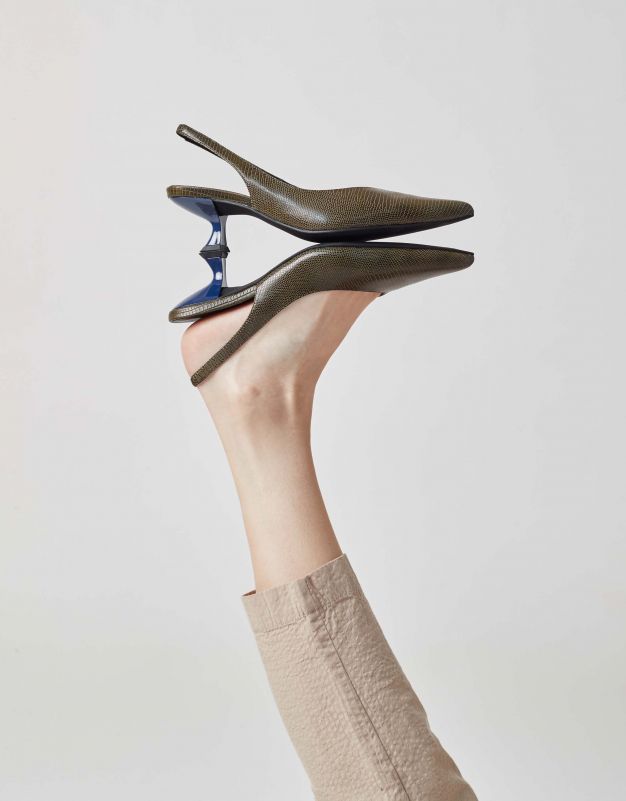 Jeffrey campbell amulet 2025