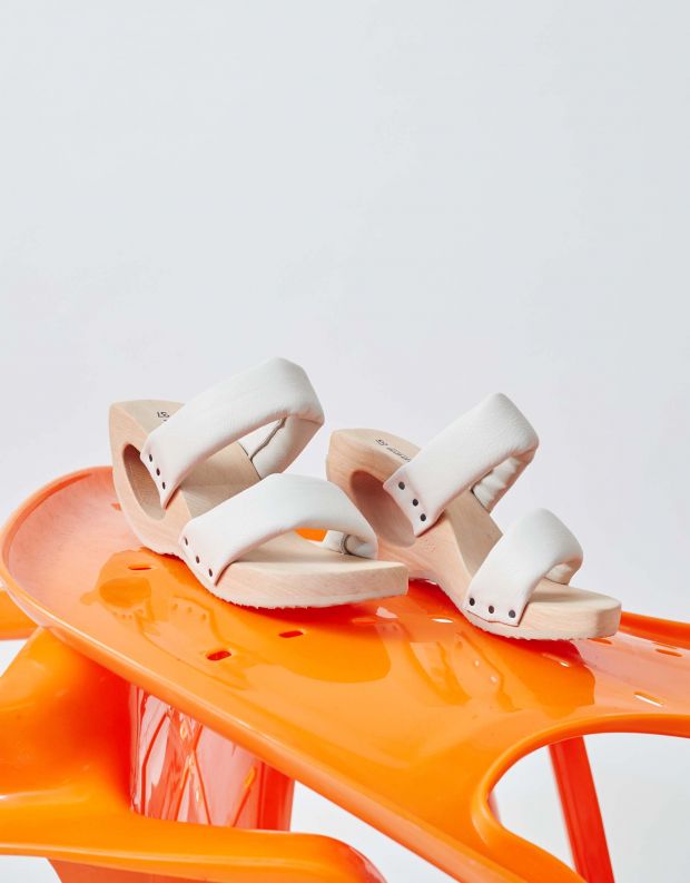 נעלי נשים - Trippen - כפכפי עץ TIRE WOOD - אופוויט