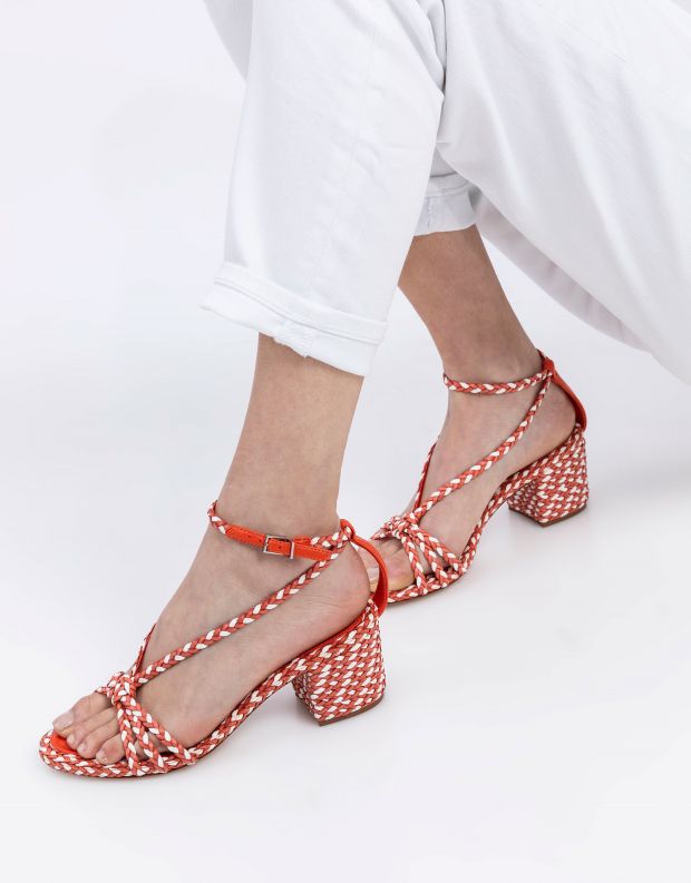 נעלי נשים - Schutz - סנדלי עקב קלועים HARPER - כתום