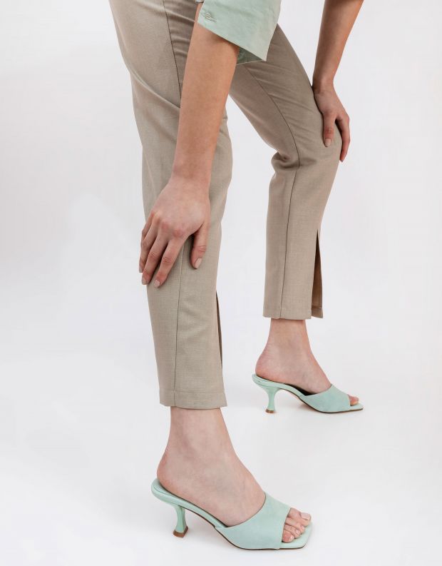 נעלי נשים - Jeffrey Campbell - כפכפי זמש עם עקב MR BIG - מנטה