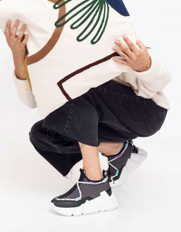 נעלי נשים - United Nude - סניקרס מחוררים SPACE KICK - שחור