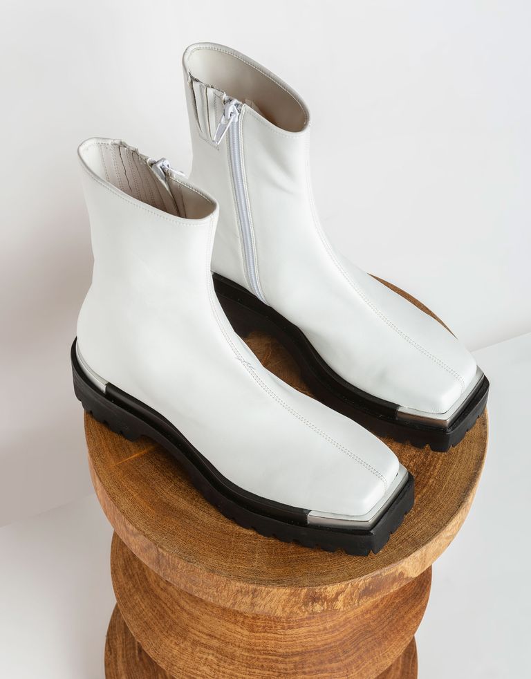 נעלי נשים - Jeffrey Campbell - מגפוני דמוי עור DEVOUT - לבן