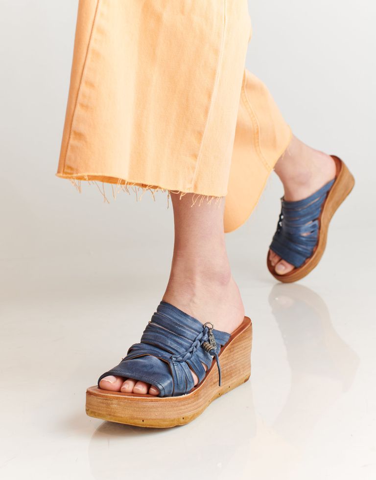 נעלי נשים - A.S. 98 - כפכפי פלטפורמה רצועות NOA - כחול