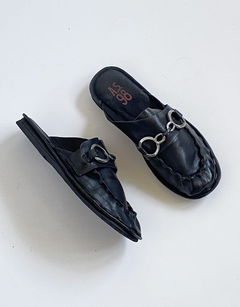 נעלי נשים - A.S. 98 - כפכפים סגורים מעור MITO - שחור