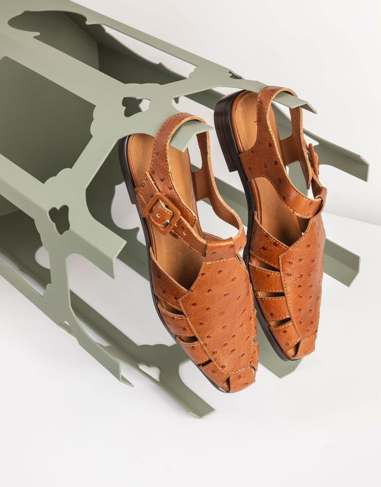 נעלי נשים - Jeffrey Campbell - סנדלי עור LANDEN DOT - חום