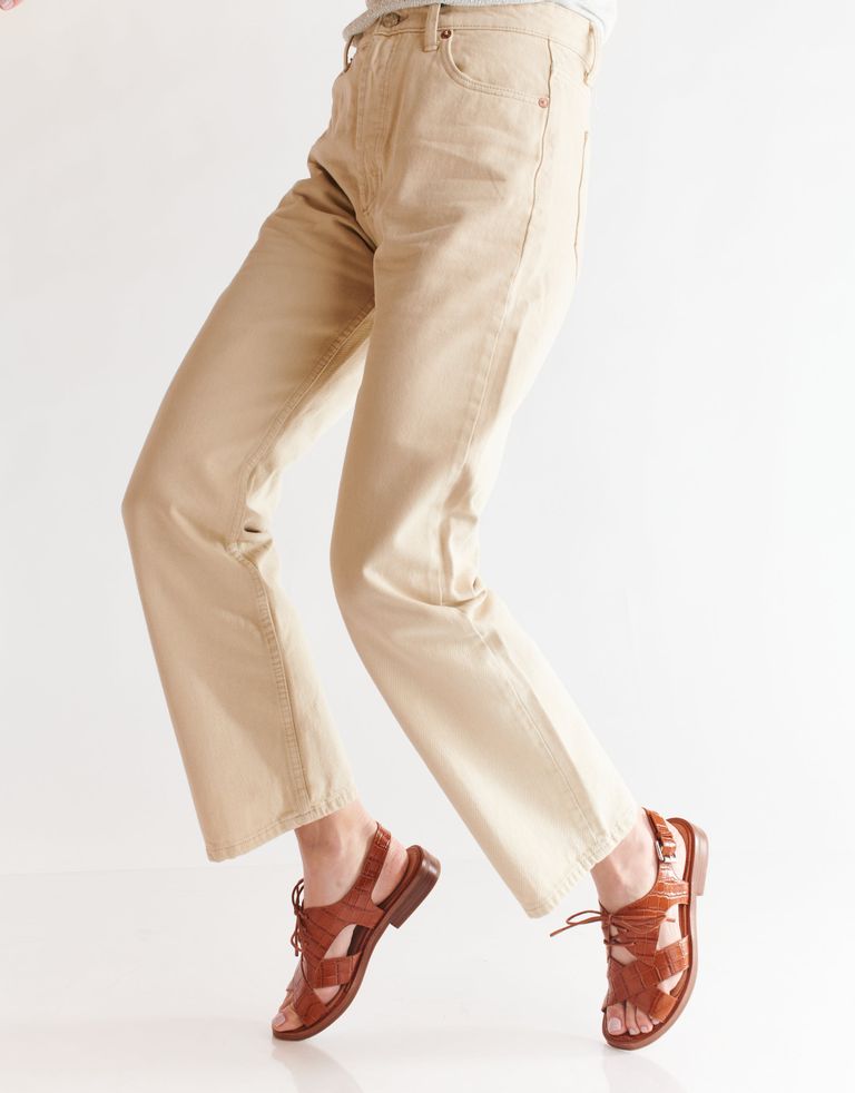 נעלי נשים - Jeffrey Campbell - סנדלי עור שטוחים KINGSTON - קאמל