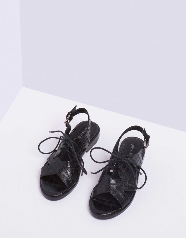נעלי נשים - Jeffrey Campbell - סנדלי עור שטוחים KINGSTON - שחור קרוקו