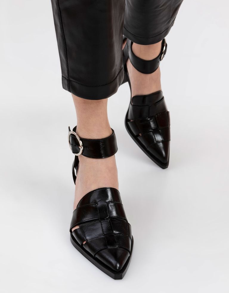 נעלי נשים - Jeffrey Campbell - סנדלי עקב מעור MARIA - שחור4