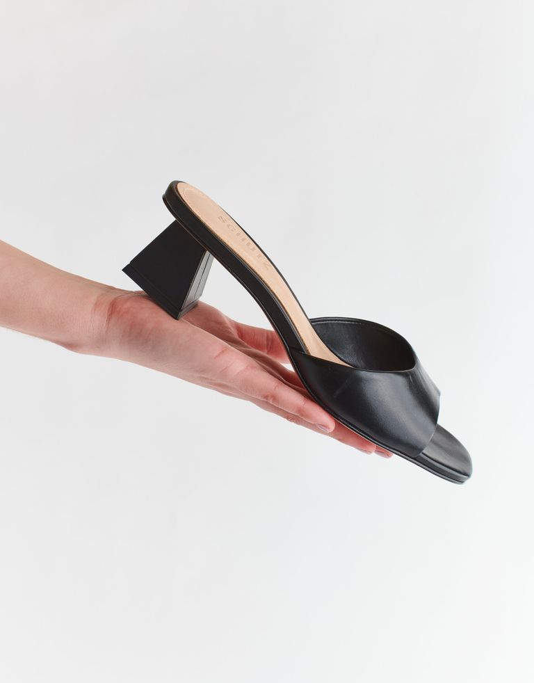 נעלי נשים - Schutz - כפכפים LIZA LO - שחור