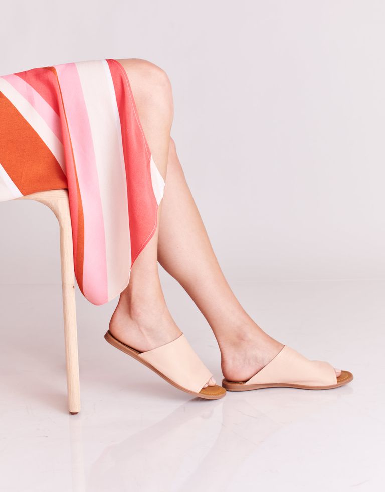נעלי נשים - Salt+Umber - כפכפים שטוחים TROPEZ - ורוד