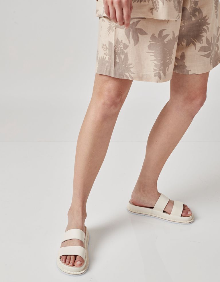 נעלי נשים - Trippen - כפכפים LEHMAN ZORI - לבן