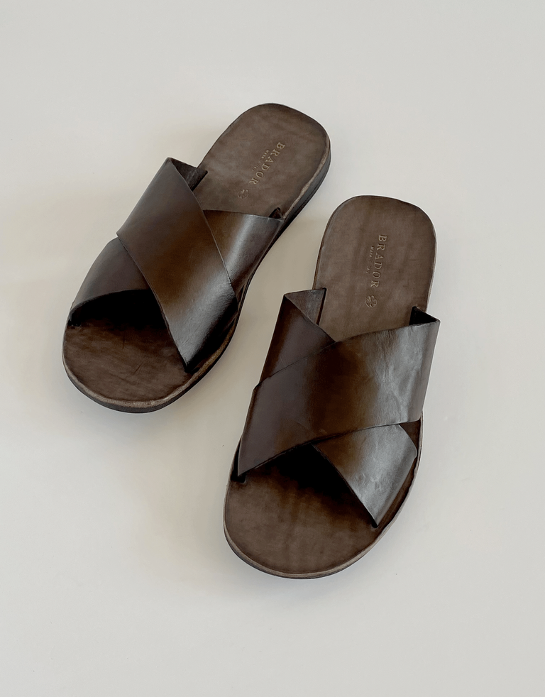 נעלי גברים - Brador - כפכפי עור WALK - חום כהה