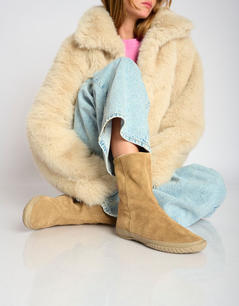 נעלי נשים - Aro - מגפיים מזמש WILLY - בז'1