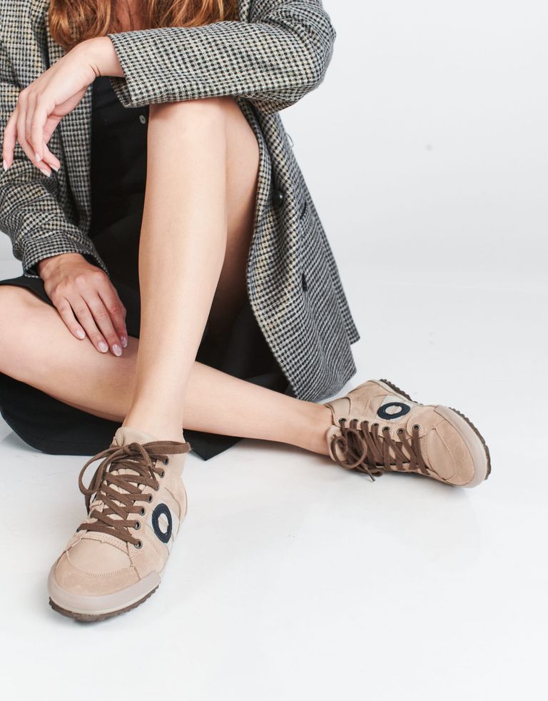 נעלי נשים - Aro - סניקרס גבוהות מעור IDO - בז'