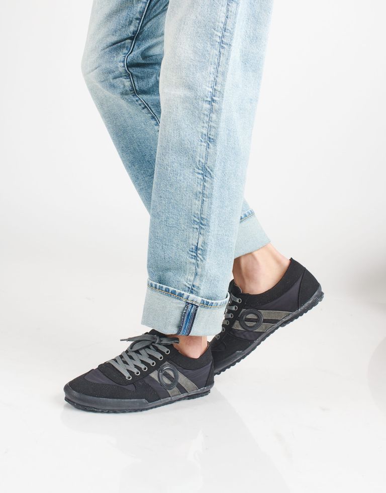 נעלי גברים - Aro - סניקרס טבעוניות IDO - שחור