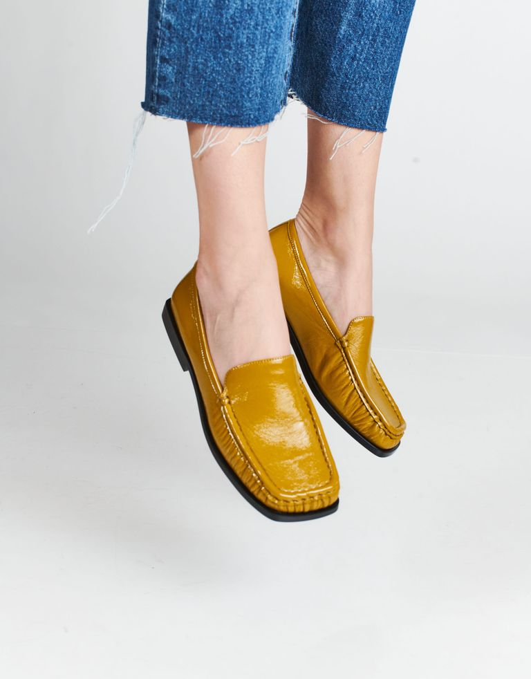 נעלי נשים - Jeffrey Campbell - מוקסינים HEADQRTR - זית