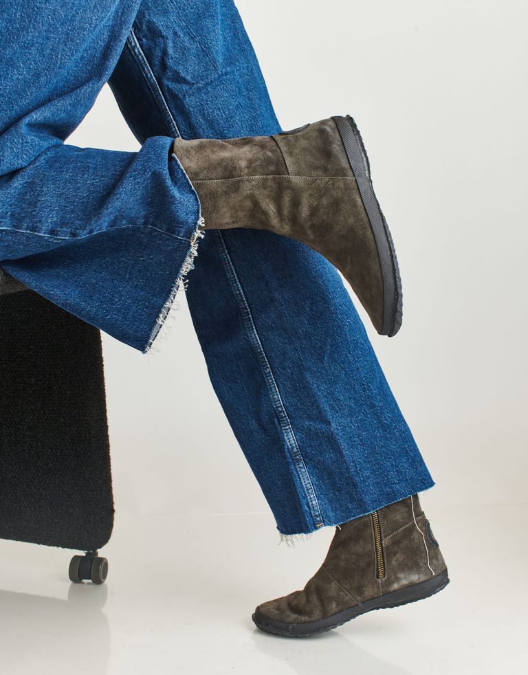 נעלי נשים - Aro - מגפיים מזמש WILLY - אפור1