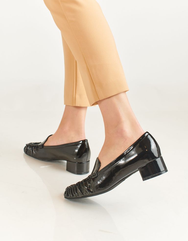 נעלי נשים - Jeffrey Campbell - מוקסינים מזמש MENTOR - שחור4