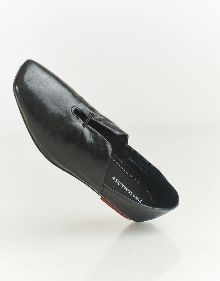 נעלי נשים - Yuko Imanishi - נעלי עור שטוחות  AZU - שחור