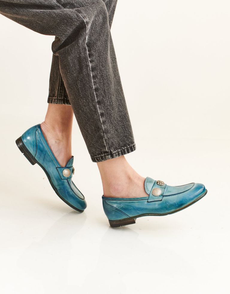 נעלי נשים - Lemargo - מוקסינים עם ניטים KEIRA - כחול