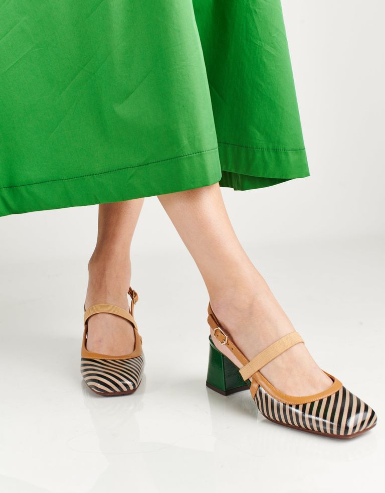 נעלי נשים - Chie Mihara - סנדלי עקב VOYAGE - שחור פסים