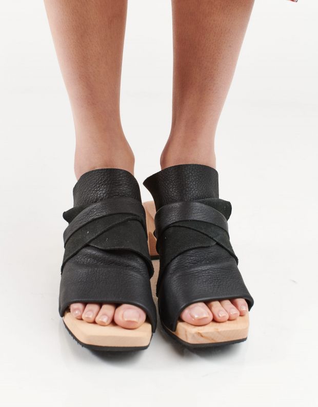 נעלי נשים - Trippen - כפכפי עץ PLANT - שחור