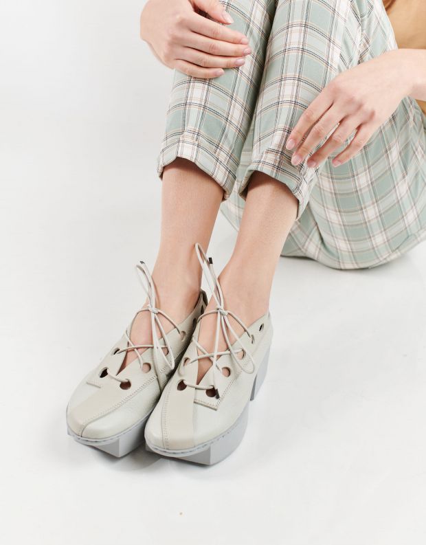 נעלי נשים - Trippen - נעליים SPORES BOX - אופוויט