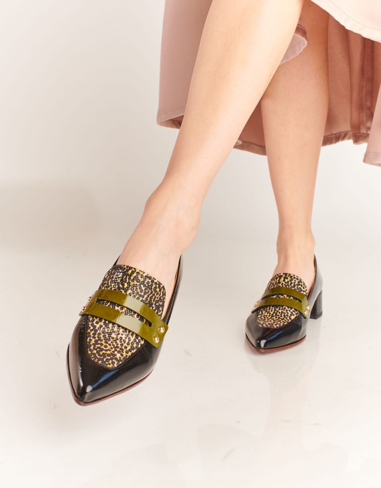 נעלי נשים - Chie Mihara - נעלי מוקסין JEY - שחור