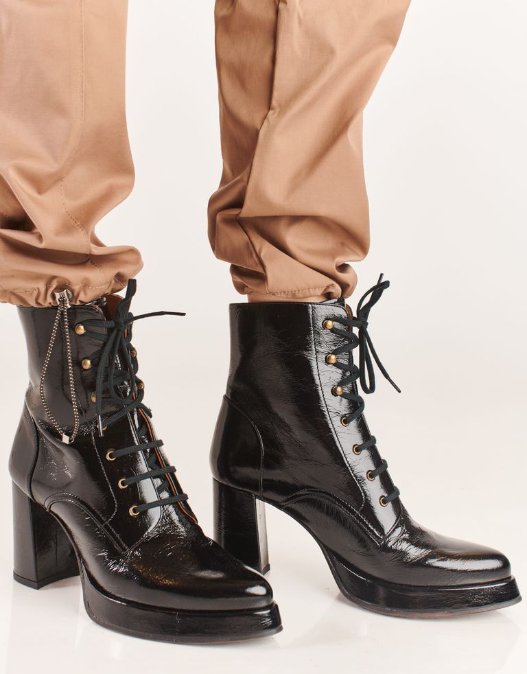 נעלי נשים - Chie Mihara - מגפוני עקב FEBRU - שחור