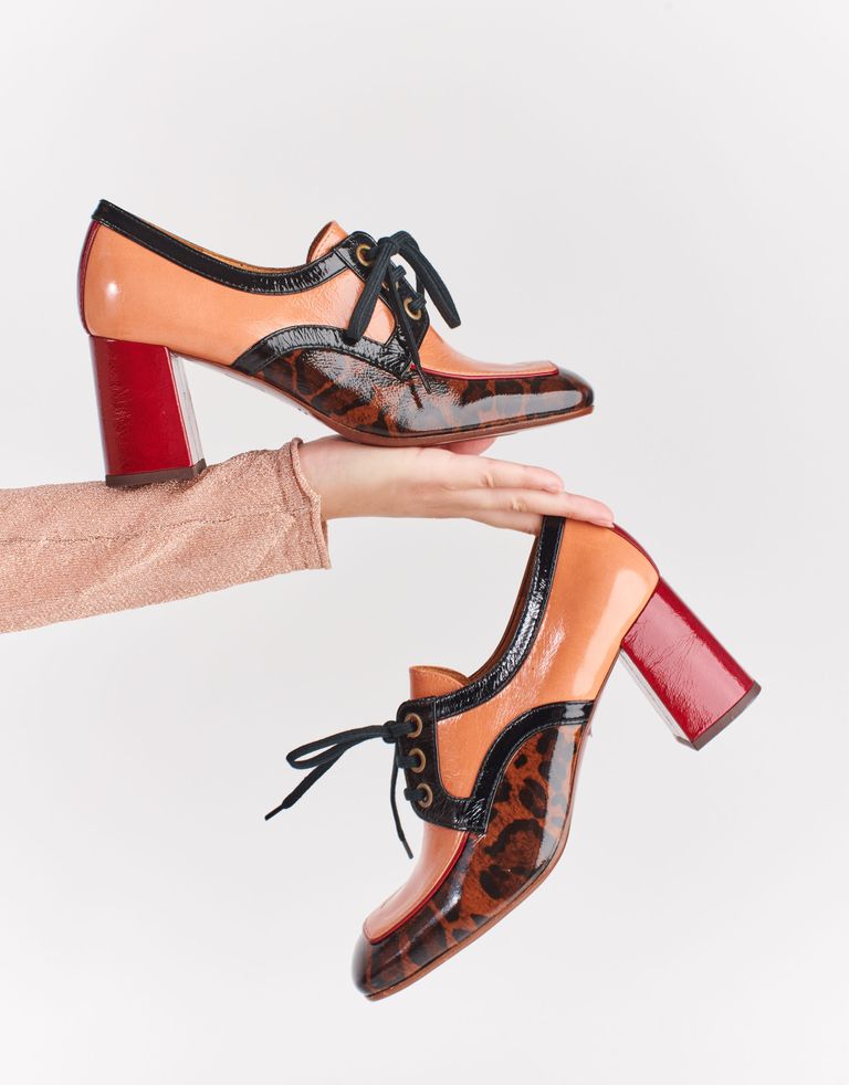 נעלי נשים - Chie Mihara - נעלי עקב עם שרוכים PABIZU - אפרסק