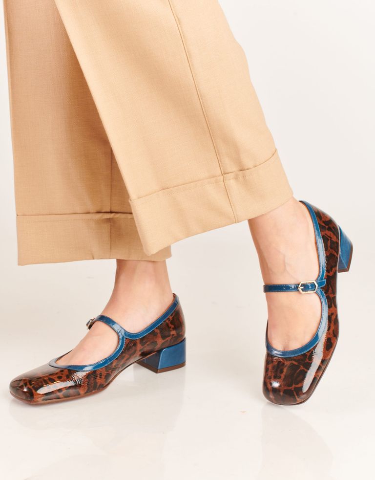 נעלי נשים - Chie Mihara - נעלי בובה IDAN - חום2